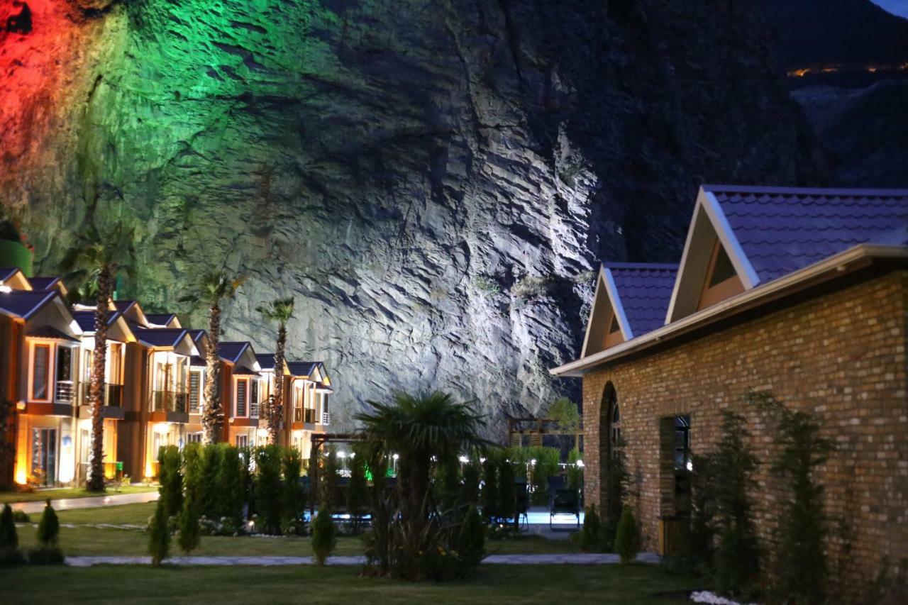 Da 3* Artvin